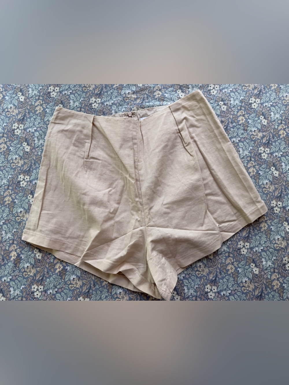 High-Waist Cream Tailored Women’s Shorts